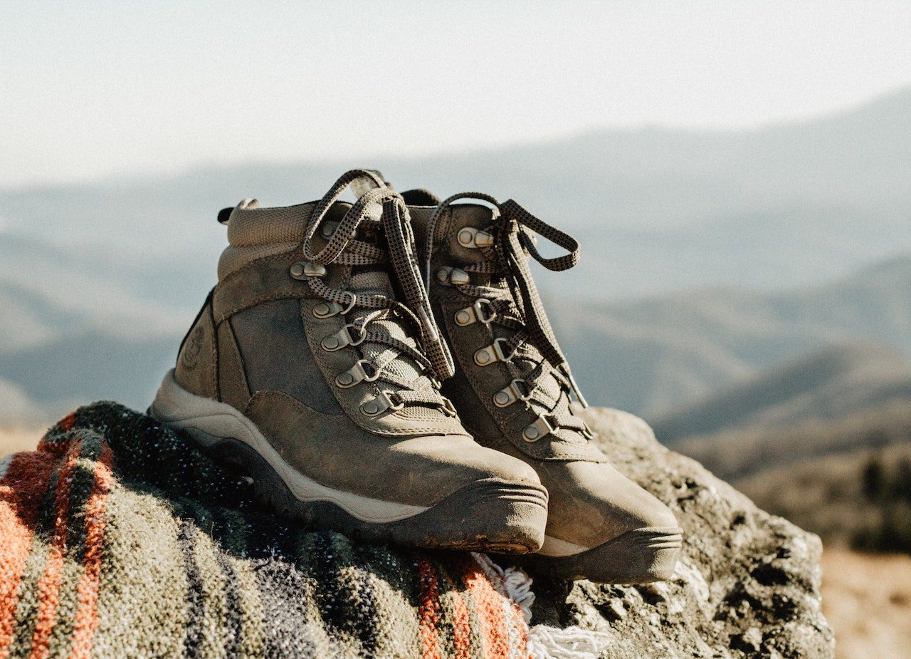 are hiking boots necessary? benefits and alternative to hiking boots