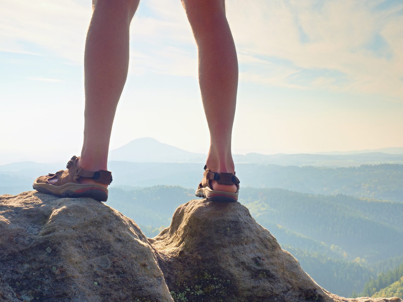hiking sandals as an alternative for running shoes
