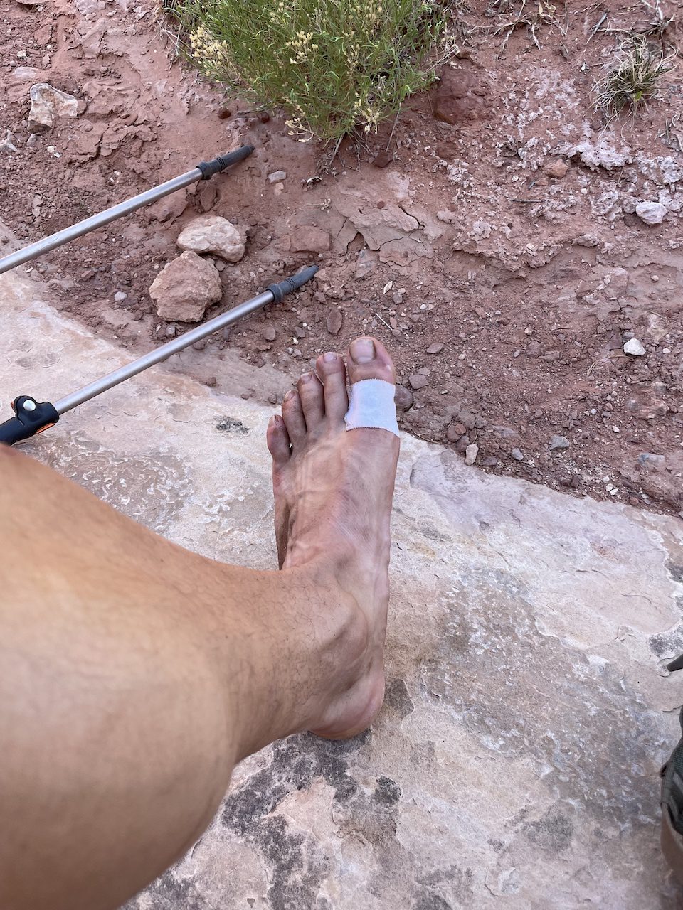Cons of hiking sandals