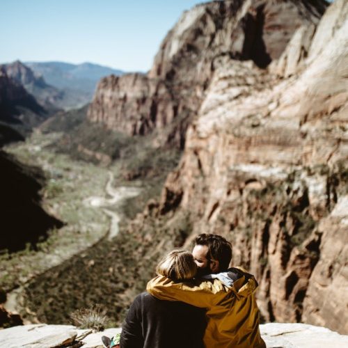Is hiking a good first date?